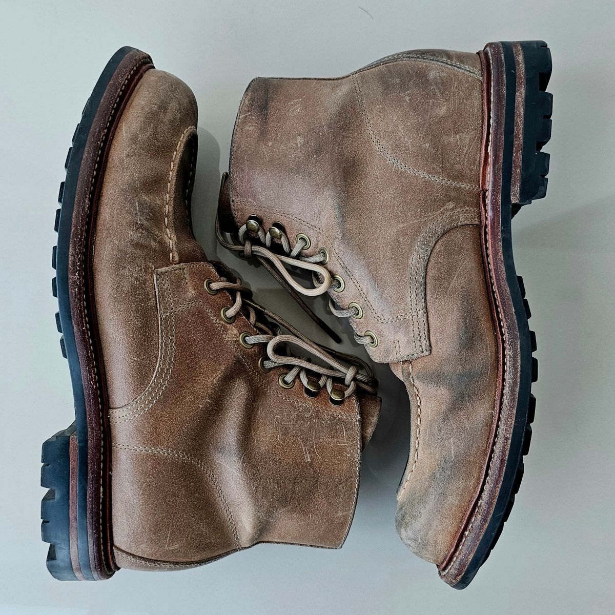 Photo by nutztee on April 4, 2025 of the Grant Stone Brass Boot in C.F. Stead Natural Waxy Commander Suede.