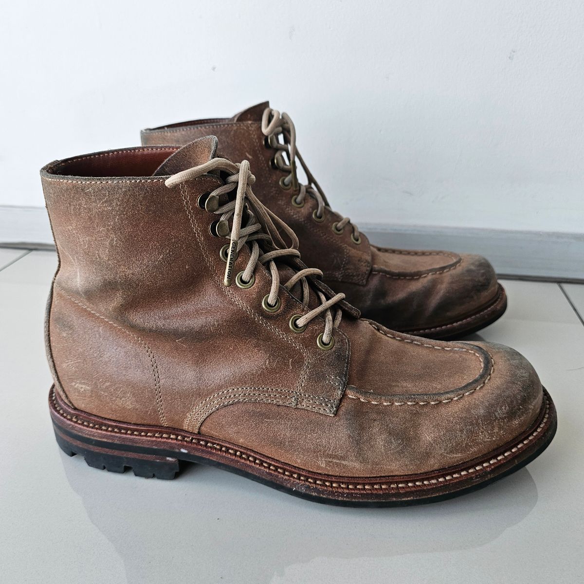 Photo by nutztee on April 4, 2025 of the Grant Stone Brass Boot in C.F. Stead Natural Waxy Commander Suede.