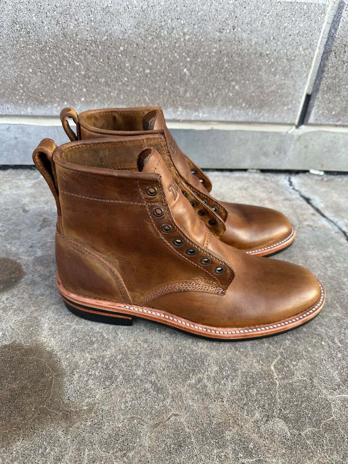 Photo by n_1n on November 2, 2024 of the Dayton Boots Service Boot in Brown Pullup.