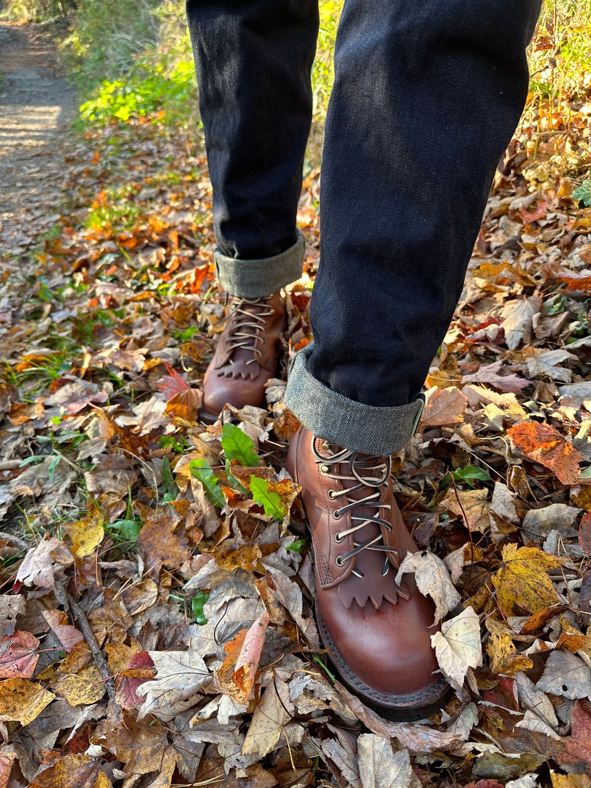 Photo by n_1n on November 1, 2024 of the JK Boots Harvester in Seidel Redwood Oil Tan.