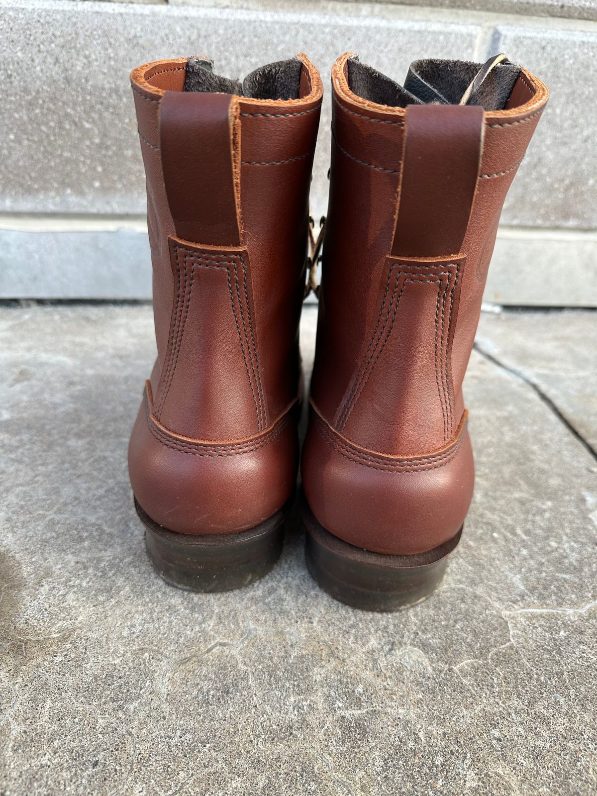 Photo by n_1n on November 1, 2024 of the JK Boots Harvester in Seidel Redwood Oil Tan.