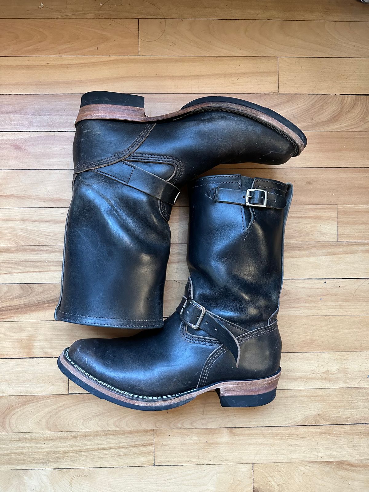 Photo by n_1n on March 5, 2023 of the Wesco Mister Lou in Maryam Petrolio Waxed Black Horsehide.