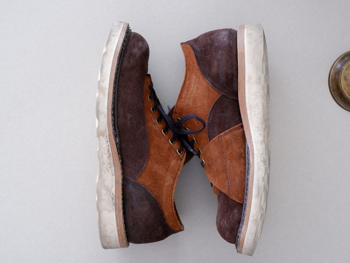 Photo by GeosCapsule on February 6, 2023 of the White's Oxford in Seidel Brown Roughout.