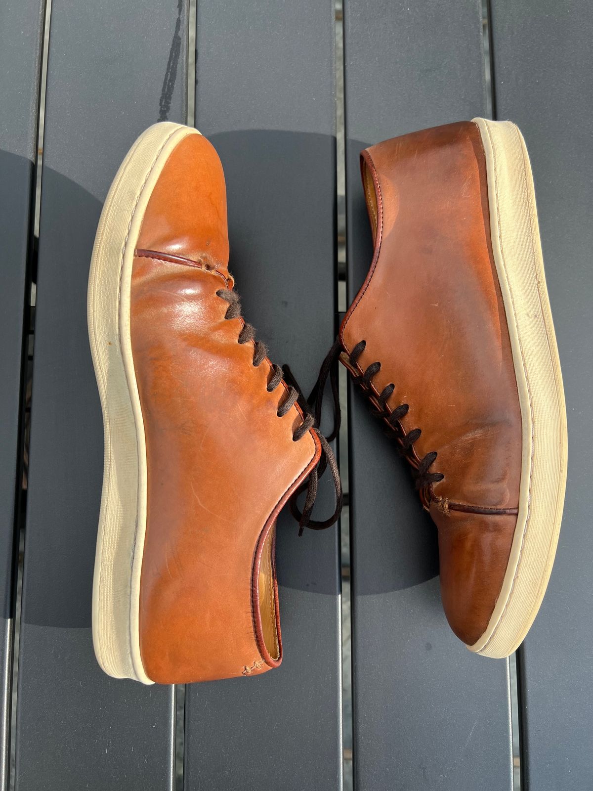 Photo by cronmok on December 4, 2023 of the Crown Northampton Harlestone in Horween Unglazed Natural Shell Cordovan.
