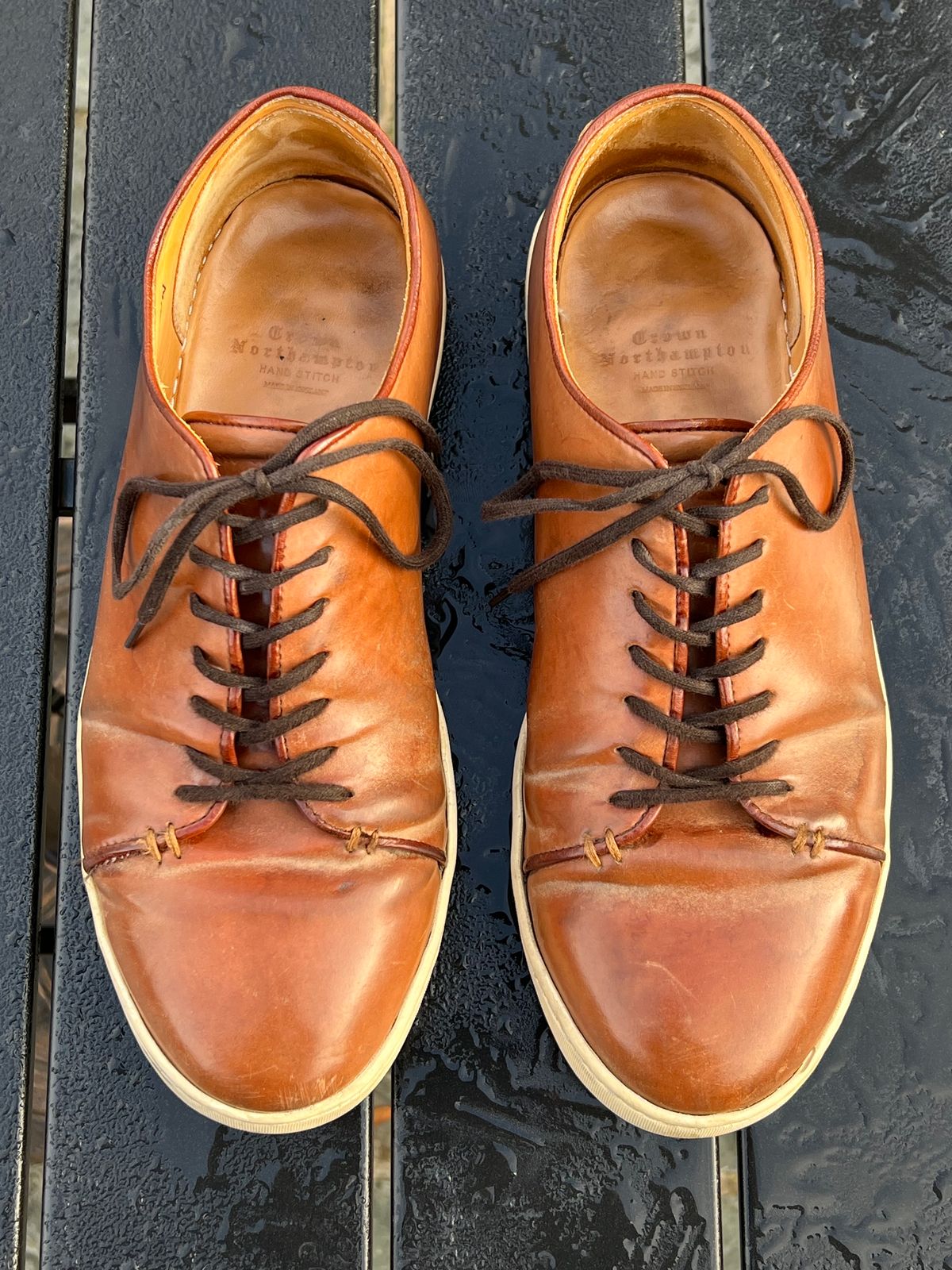 Photo by cronmok on February 4, 2024 of the Crown Northampton Harlestone in Horween Unglazed Natural Shell Cordovan.