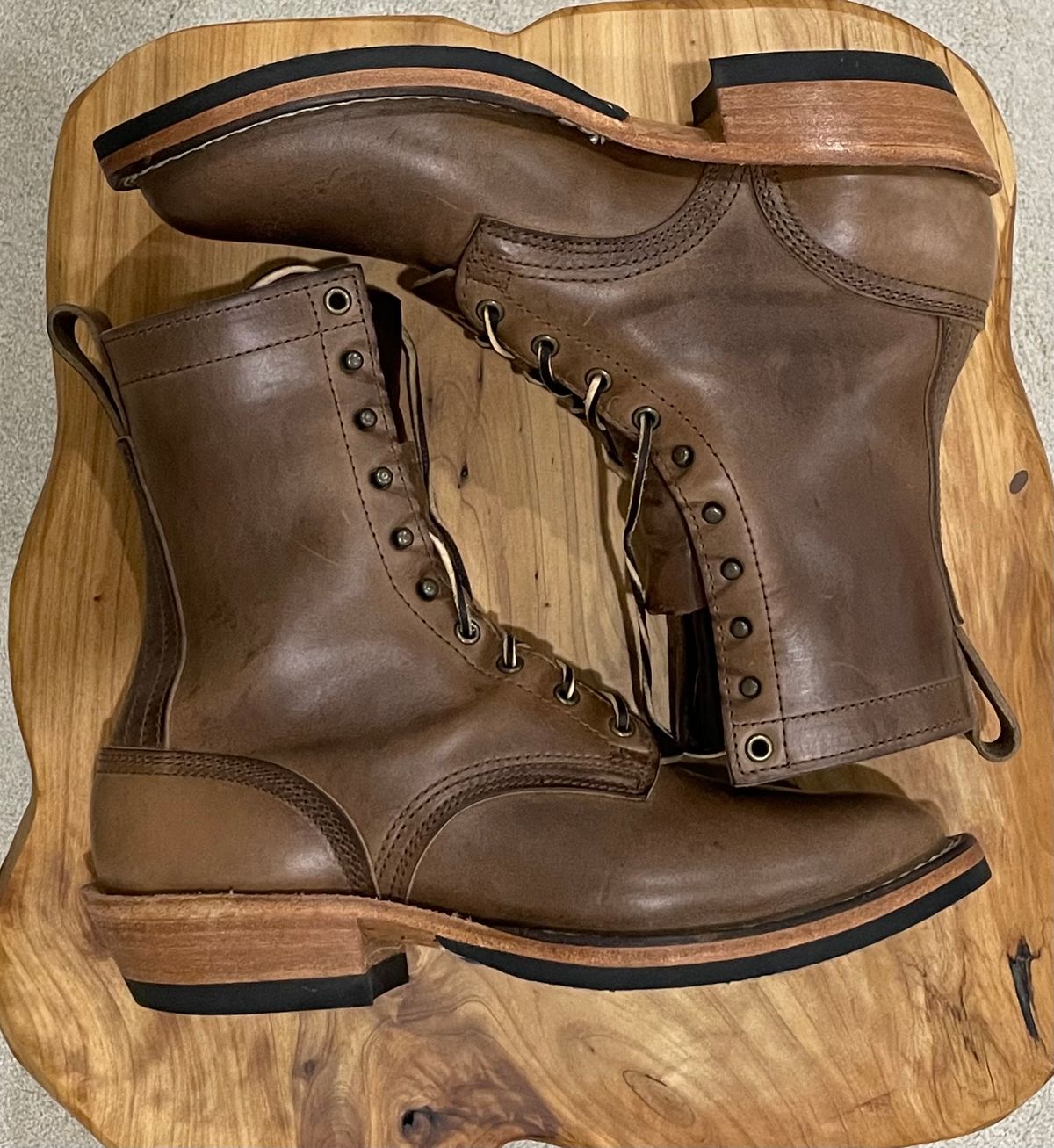 Photo by affa43 on December 6, 2023 of the Nicks Packer in Horween Natural Chromexcel.