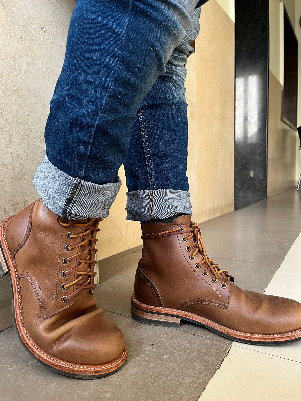 Photo by Deadshot on October 13, 2023 of the Oak Street Bootmakers Trench Boot in Horween Natural Chromexcel.