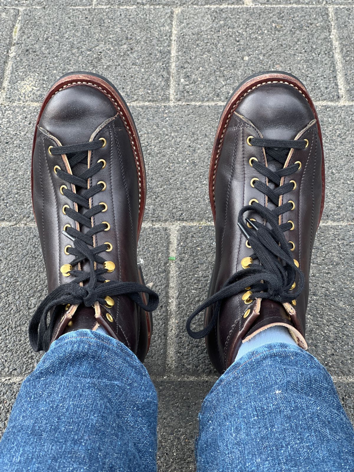 Photo by majame on April 9, 2025 of the Sagara Cordmaster in Conceria Cloe Superlux Horsebutt Overdyed Black.