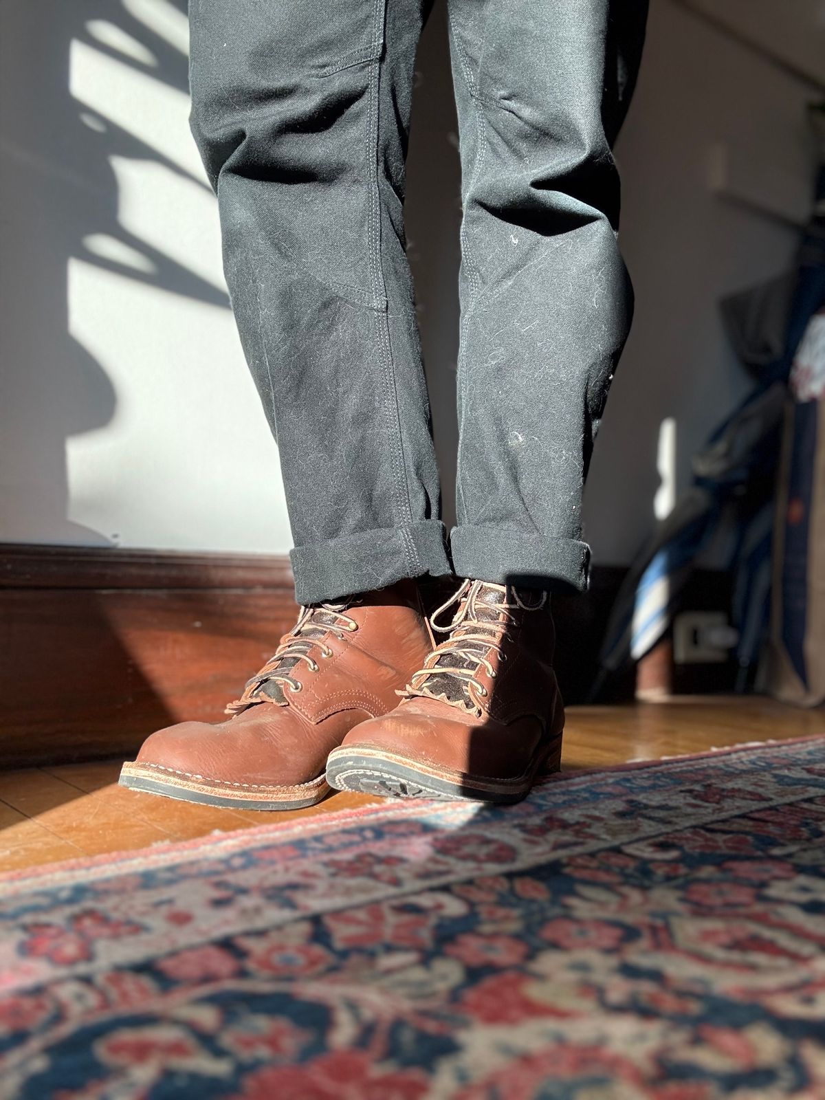 Photo by Mr.Baddie on December 12, 2024 of the Nicks Officer in Seidel 1964 Brown.
