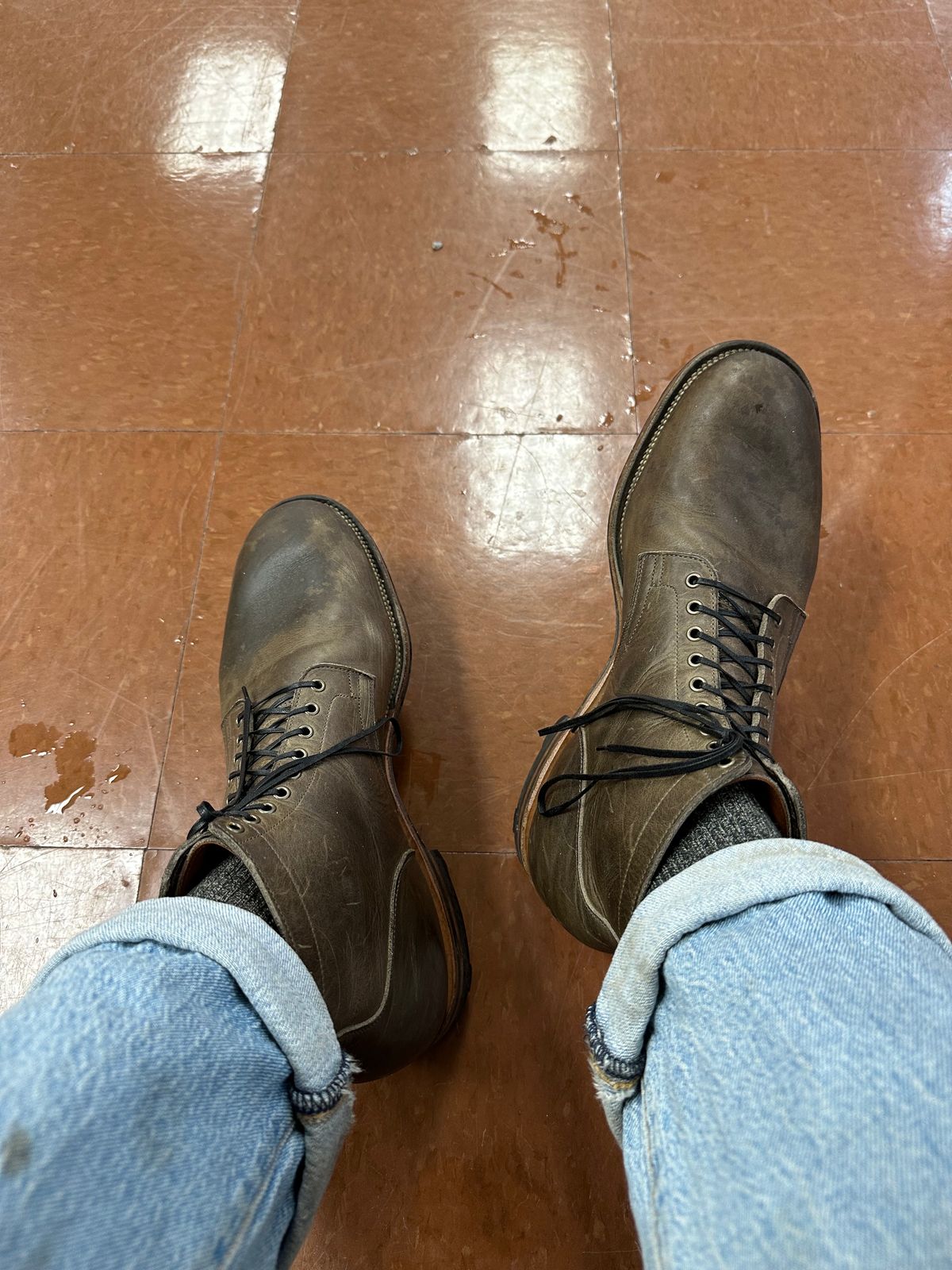 Photo by Mr.Baddie on September 13, 2023 of the Viberg Service Boot in C.F. Stead Classic Grey Oiled Culatta.