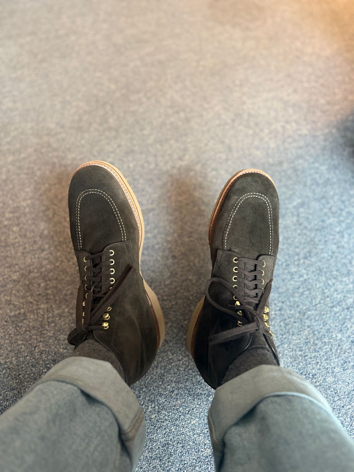 Photo by Mr.Baddie on February 10, 2025 of the Alden Lombard in C.F. Stead Loden Janus Calf Suede.
