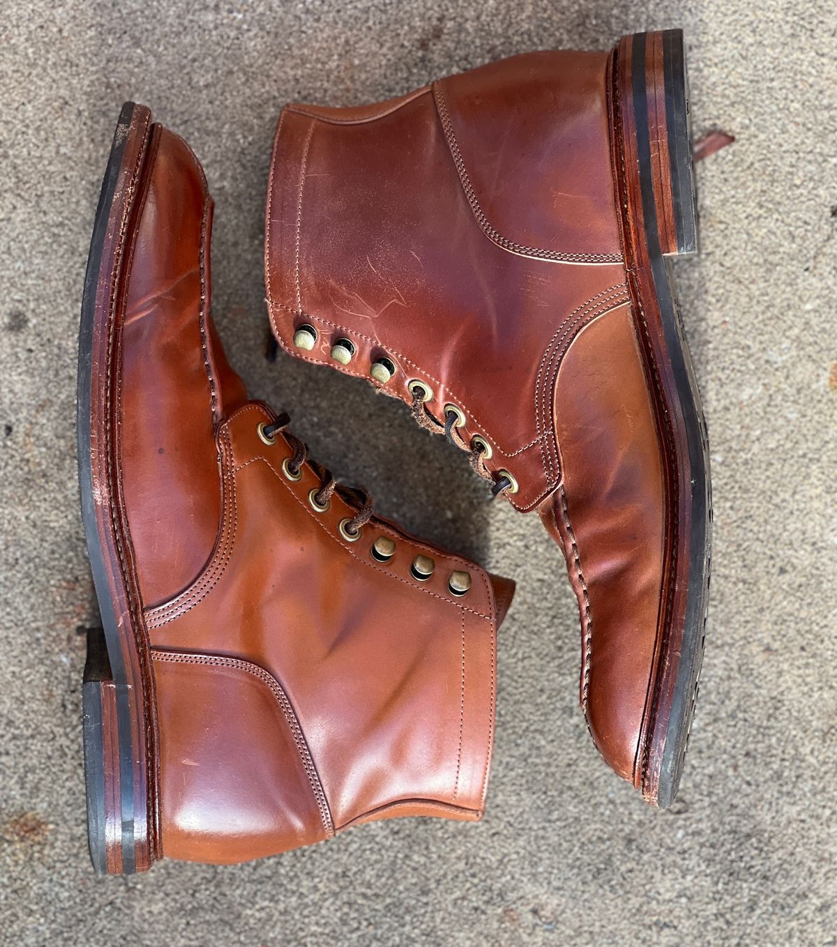 Photo by nothomeatl on December 4, 2022 of the Grant Stone Ottawa Boot in Horween Honey Glazed Shell Cordovan.