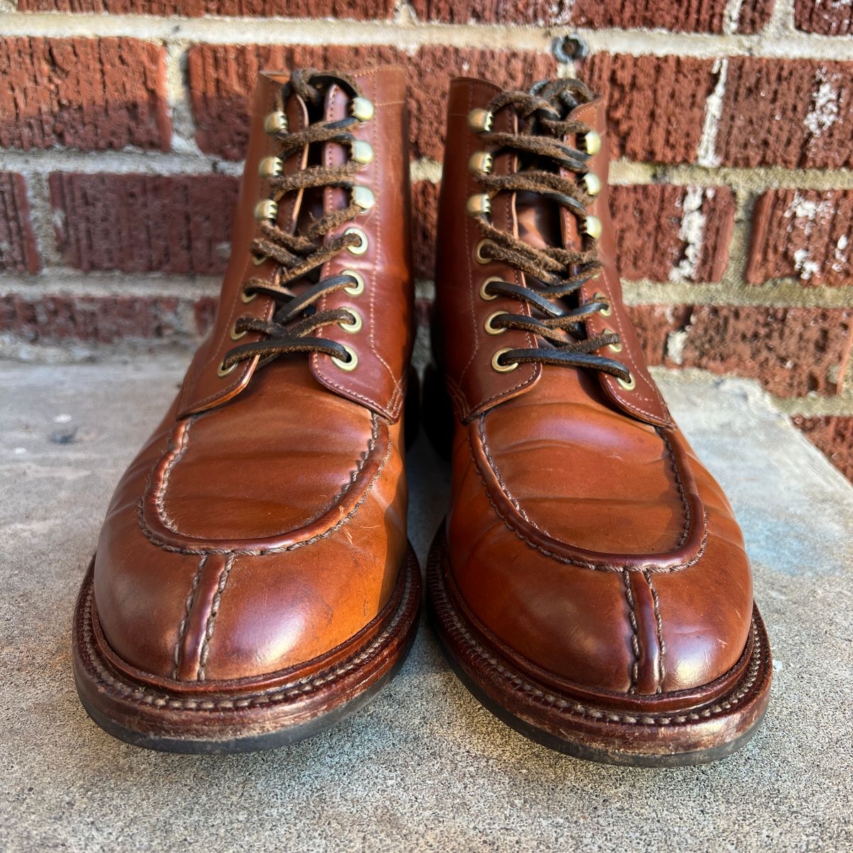 Photo by nothomeatl on January 5, 2023 of the Grant Stone Ottawa Boot in Horween Honey Glazed Shell Cordovan.