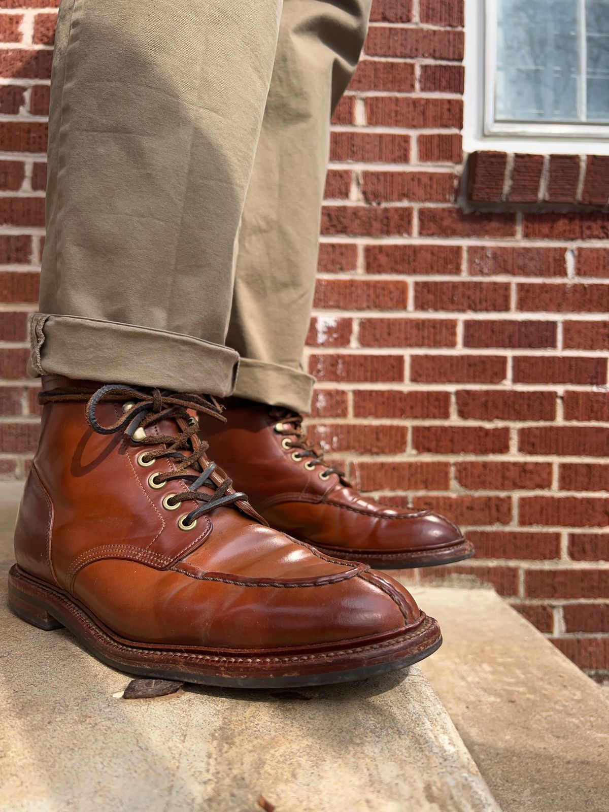 Photo by nothomeatl on March 1, 2023 of the Grant Stone Ottawa Boot in Horween Honey Glazed Shell Cordovan.