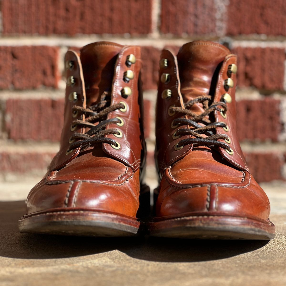 Photo by nothomeatl on April 2, 2023 of the Grant Stone Ottawa Boot in Horween Honey Glazed Shell Cordovan.