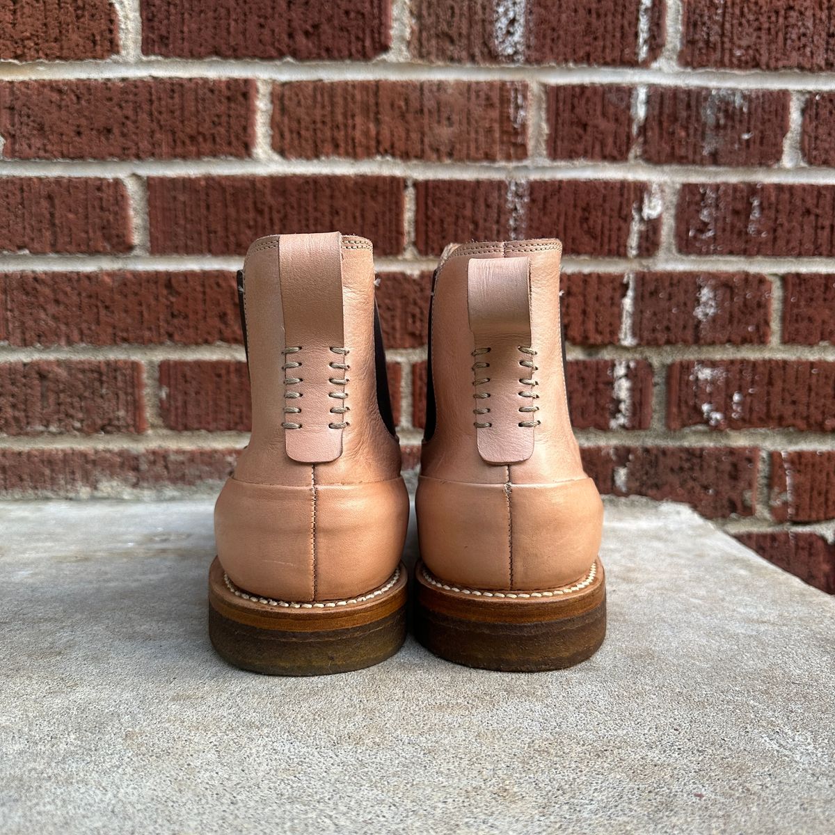 Photo by nothomeatl on October 1, 2025 of the Project Pandion PE1.2 in Vegetable Tanned Bovine.