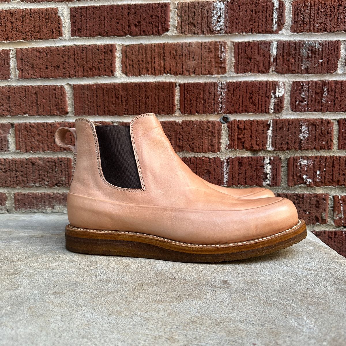 Photo by nothomeatl on October 1, 2025 of the Project Pandion PE1.2 in Vegetable Tanned Bovine.