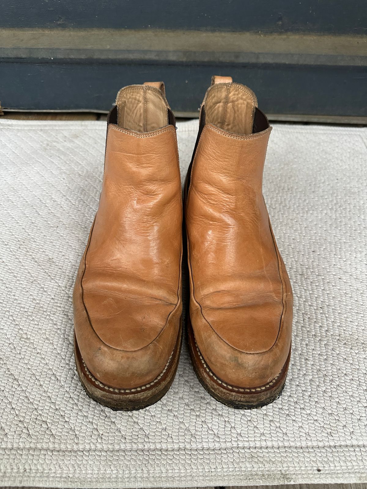 Photo by nothomeatl on December 5, 2025 of the Project Pandion PE1.2 in Vegetable Tanned Bovine.