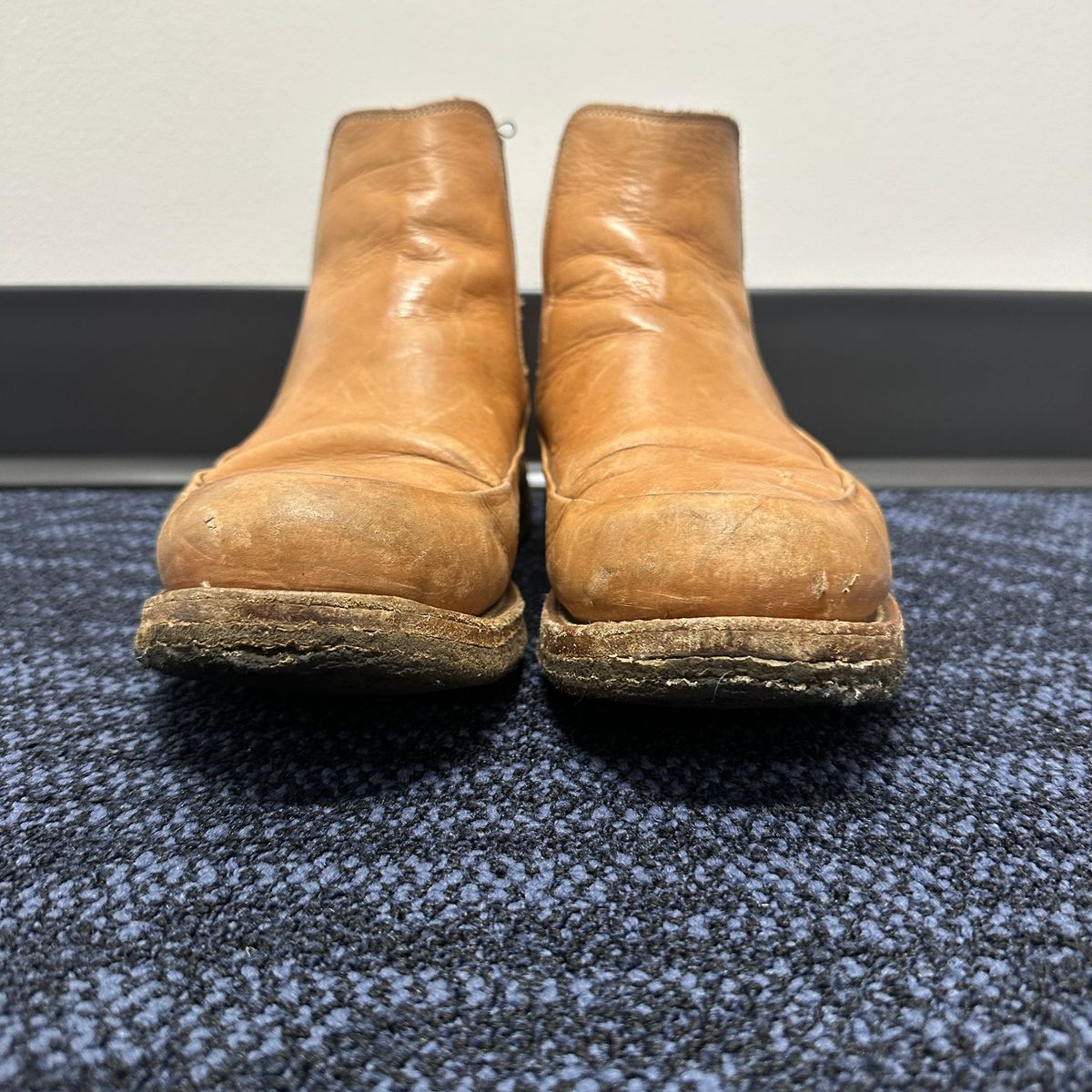 Photo by nothomeatl on January 5, 2026 of the Project Pandion PE1.2 in Vegetable Tanned Bovine.