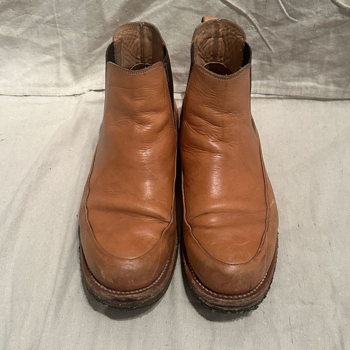 Photo by nothomeatl on February 5, 2026 of the Project Pandion PE1.2 in Vegetable Tanned Bovine.