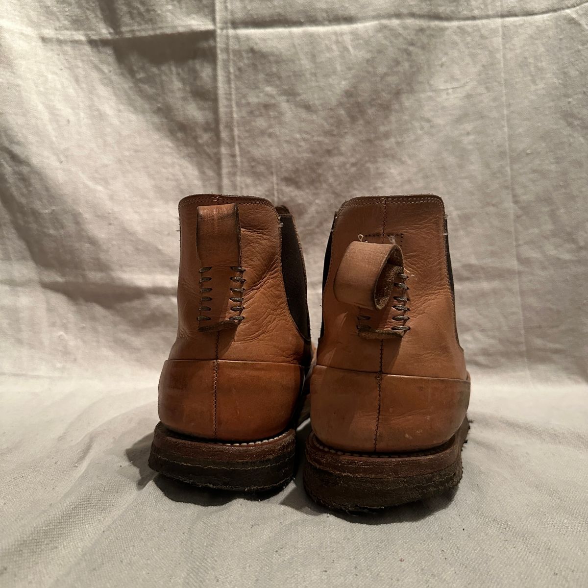 Photo by nothomeatl on March 6, 2026 of the Project Pandion PE1.2 in Vegetable Tanned Bovine.