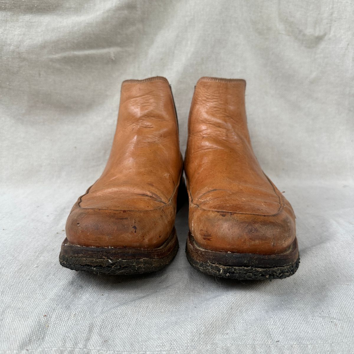 Photo by nothomeatl on April 5, 2026 of the Project Pandion PE1.2 in Vegetable Tanned Bovine.