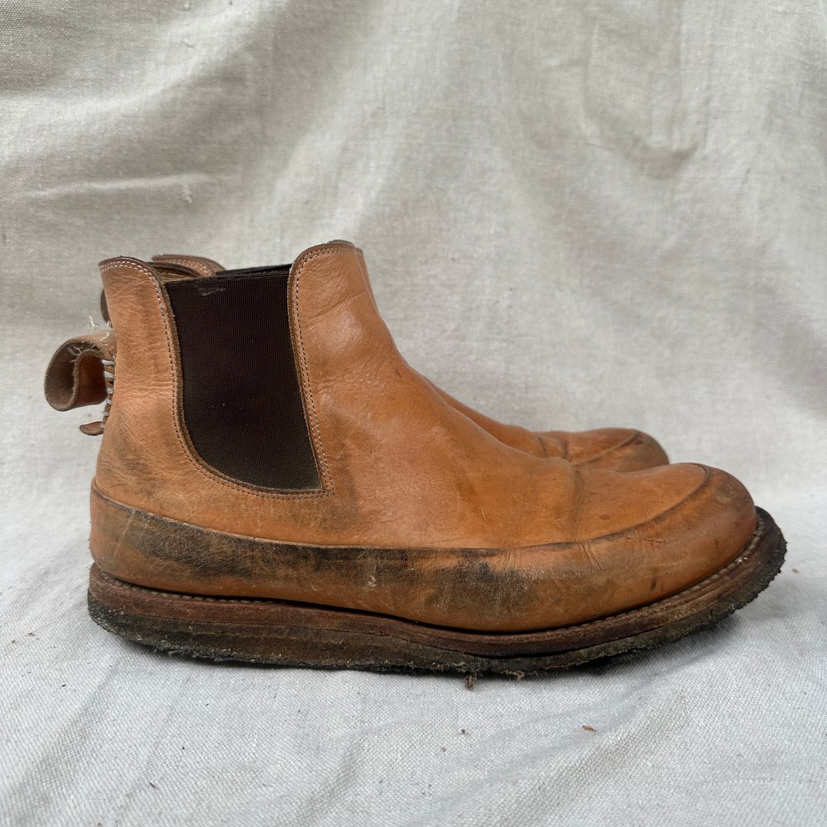 Photo by nothomeatl on April 5, 2026 of the Project Pandion PE1.2 in Vegetable Tanned Bovine.