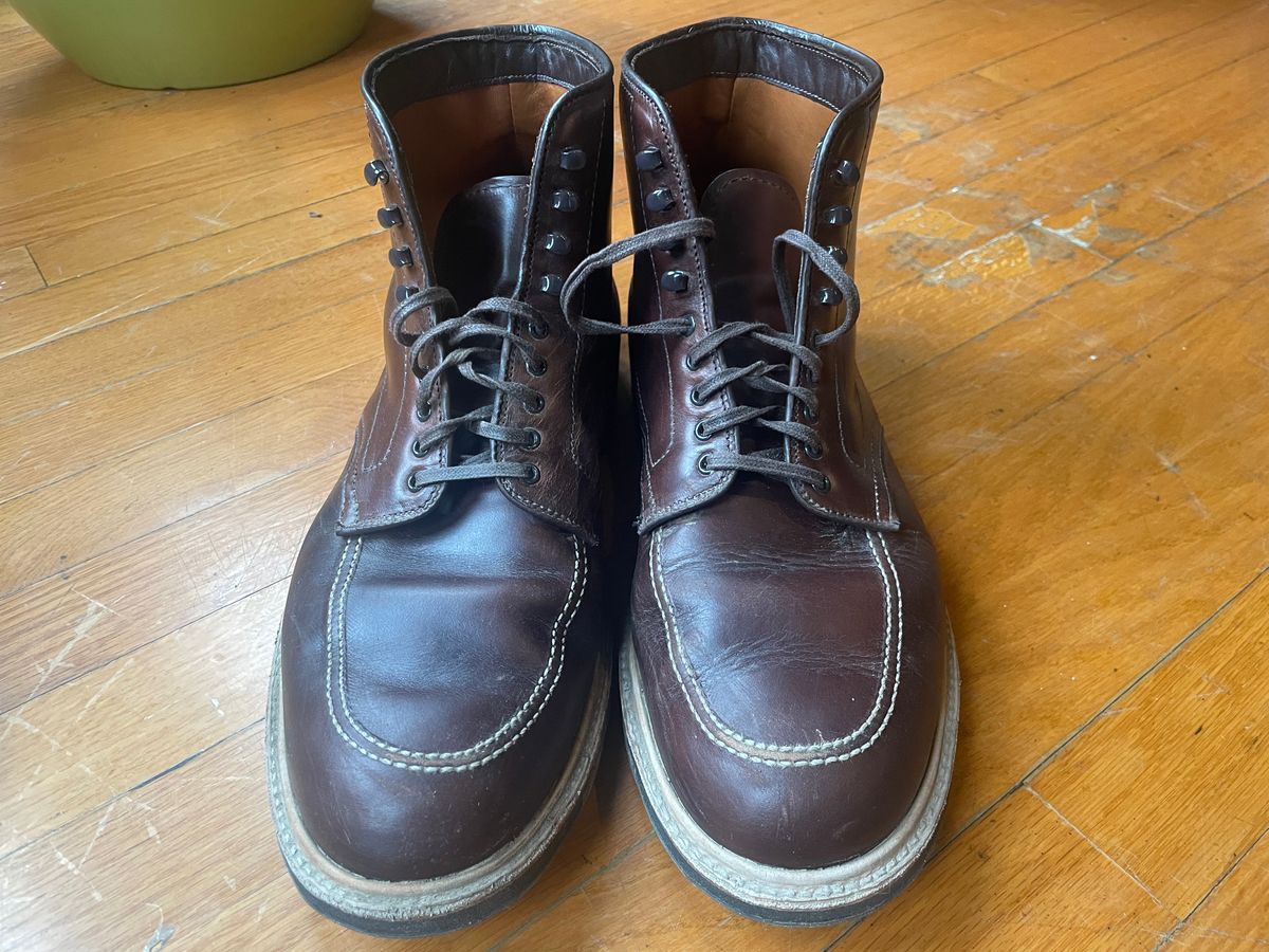 Photo by jonnyz on March 13, 2023 of the Alden Indy Boot in Horween Brown Chromexcel.