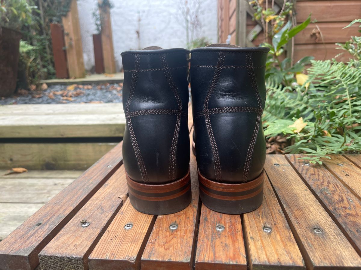 Photo by twowheels321 on November 3, 2024 of the John Lofgren El Capitan in Horween Black Chromexcel.