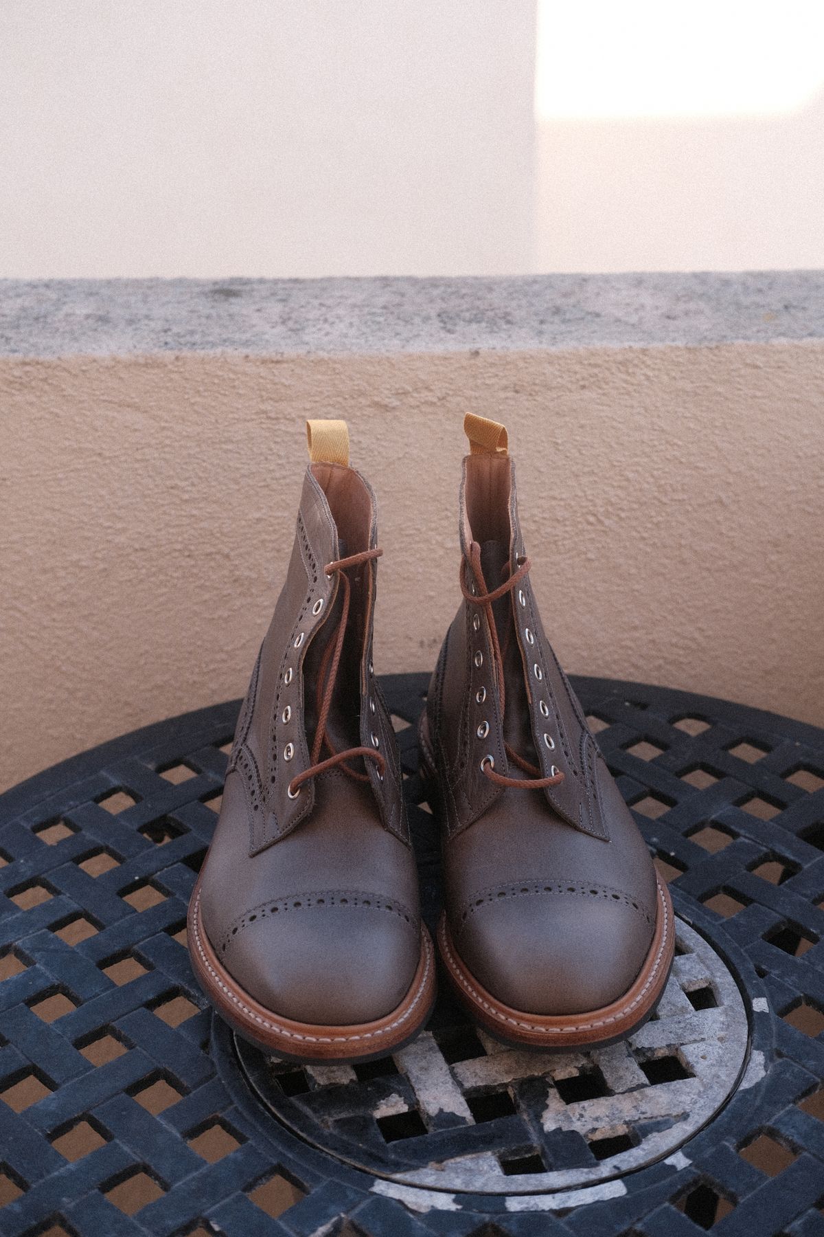 Photo by timothvn on October 3, 2023 of the Tricker's x Division Road Eaton Boot in Horween Timber Wolf Dublin.