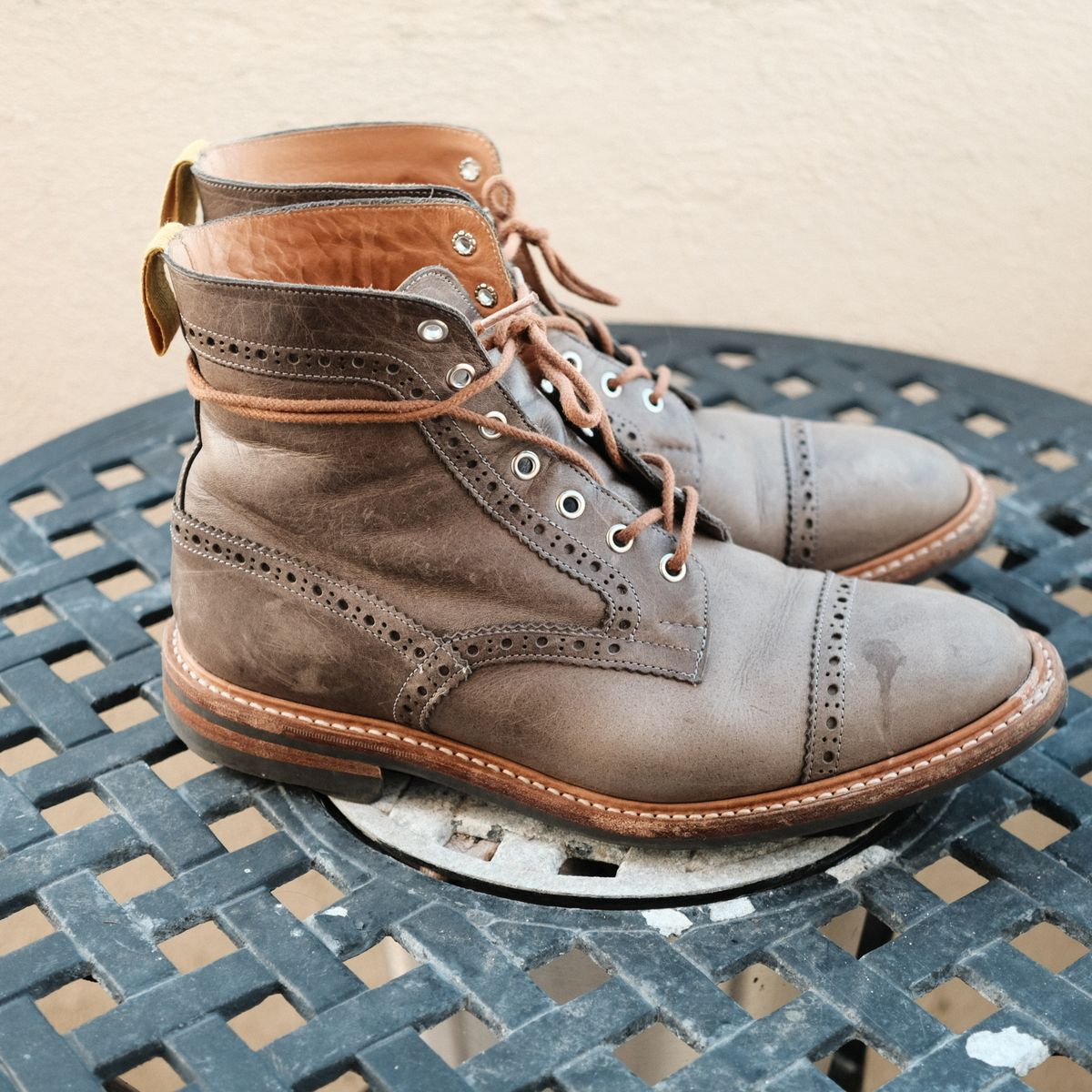 Photo by timothvn on January 6, 2024 of the Tricker's x Division Road Eaton Boot in Horween Timber Wolf Dublin.