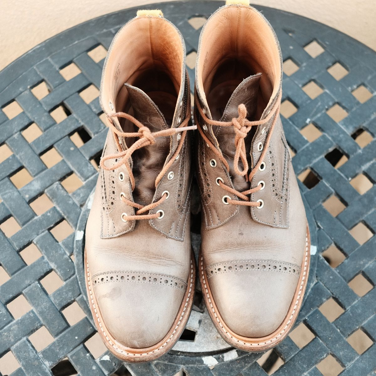 Photo by timothvn on January 6, 2024 of the Tricker's x Division Road Eaton Boot in Horween Timber Wolf Dublin.