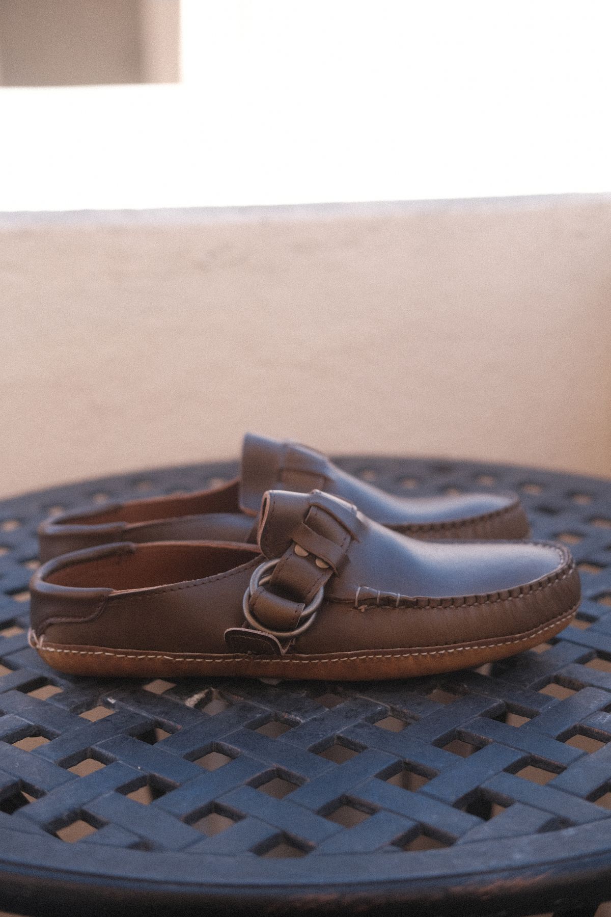 Photo by timothvn on October 3, 2023 of the Quoddy Ring Mule in Horween Olive Chromexcel.