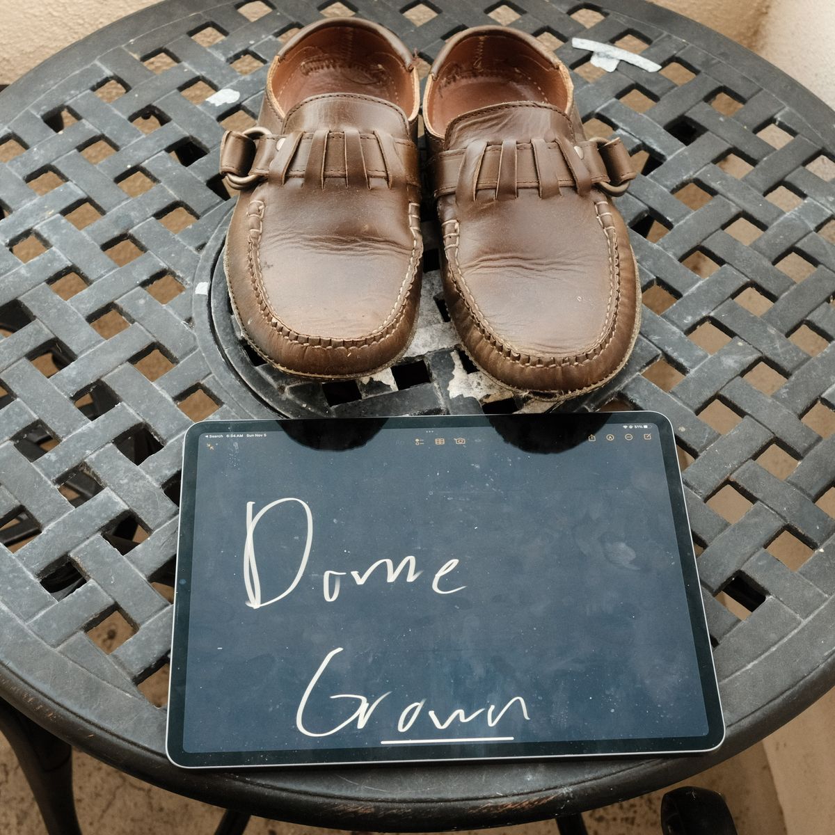 Photo by timothvn on November 5, 2023 of the Quoddy Ring Mule in Horween Olive Chromexcel.