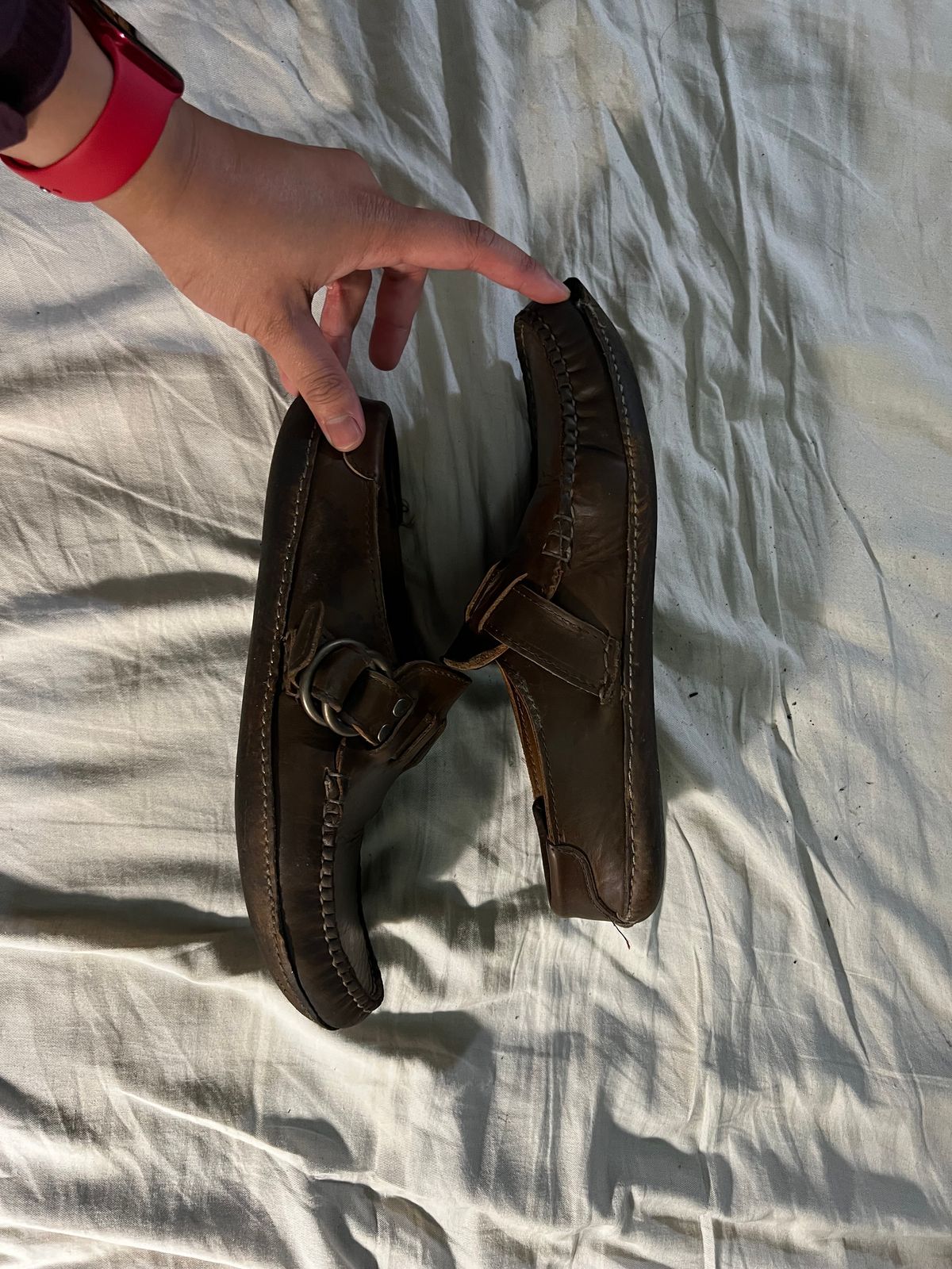 Photo by timothvn on February 6, 2024 of the Quoddy Ring Mule in Horween Olive Chromexcel.
