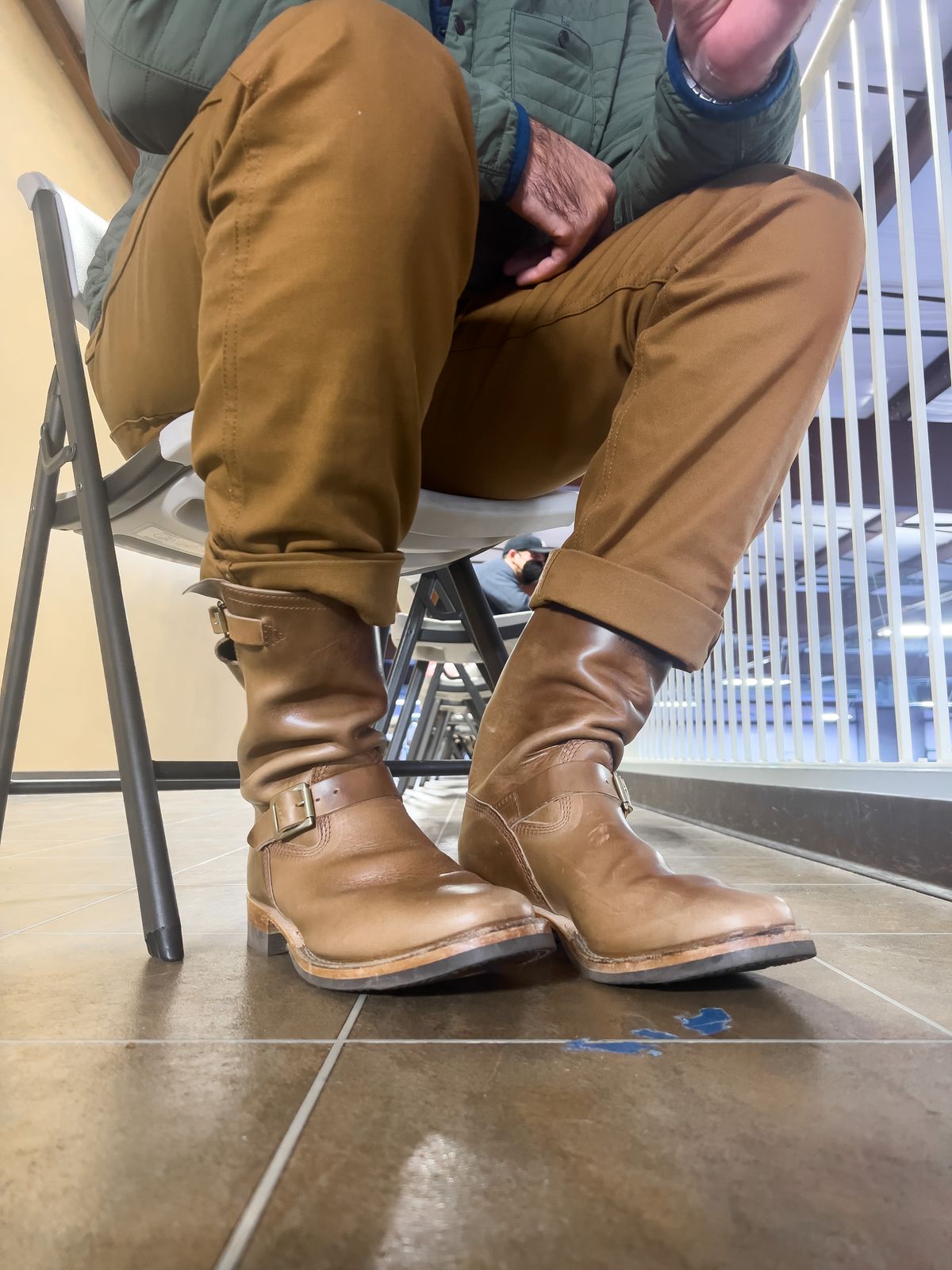 Photo by Blakemore on December 5, 2021 of the Wesco Mister Lou in Horween Natural Chromexcel.