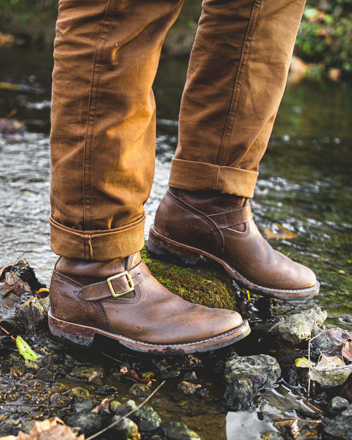 Photo by Blakemore on December 6, 2021 of the Wesco Mister Lou in Horween Natural Chromexcel.