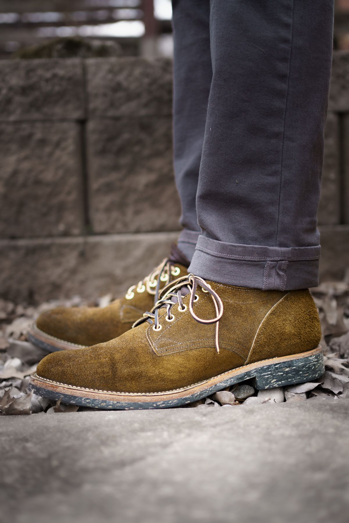 Photo by Blakemore on March 17, 2022 of the Viberg 145 Oxford in Horween Mushroom Chamois Roughout.