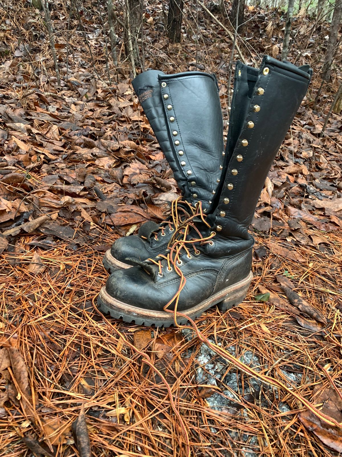 Photo by CountFluffhair.46 on January 3, 2023 of the Hoffman Boots Unlisted Model in Unknown Leather.