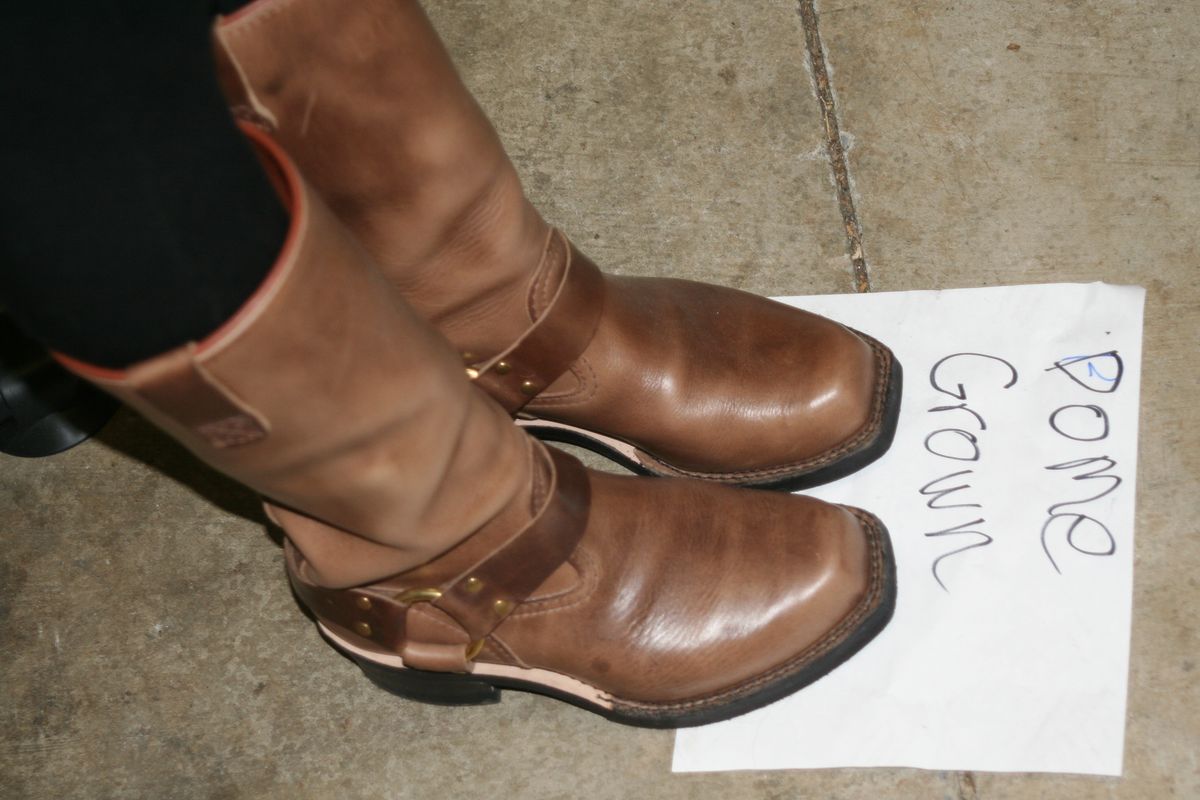 Photo by Obversus on November 6, 2023 of the Wesco Harness in Horween Natural Chromexcel.