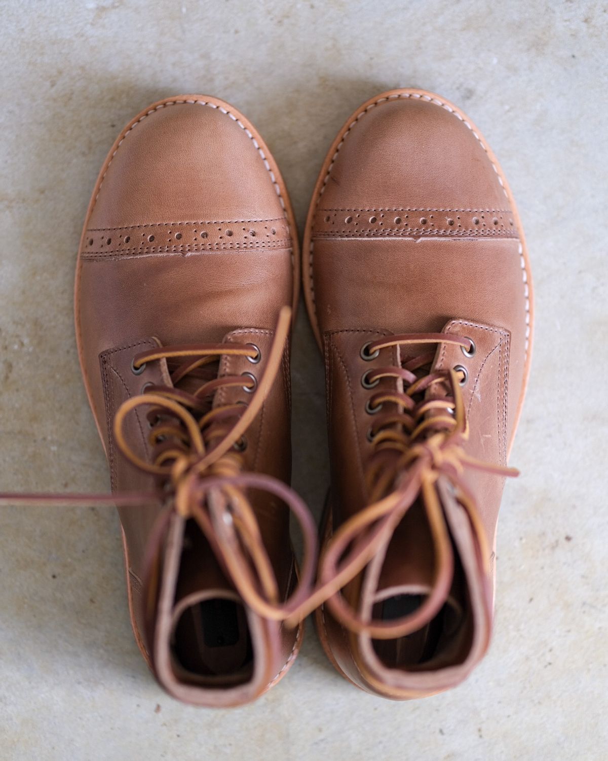 Photo by jamesontisch on October 1, 2023 of the Oak Street Bootmakers Trench Boot in Horween Natural Chromexcel.