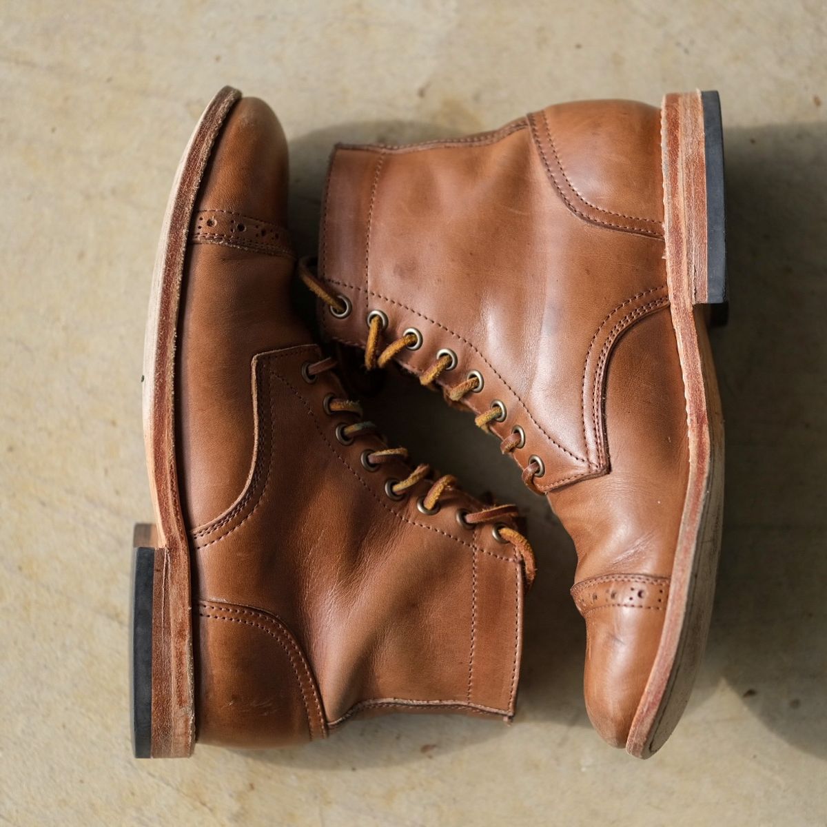 Photo by jamesontisch on November 4, 2023 of the Oak Street Bootmakers Trench Boot in Horween Natural Chromexcel.