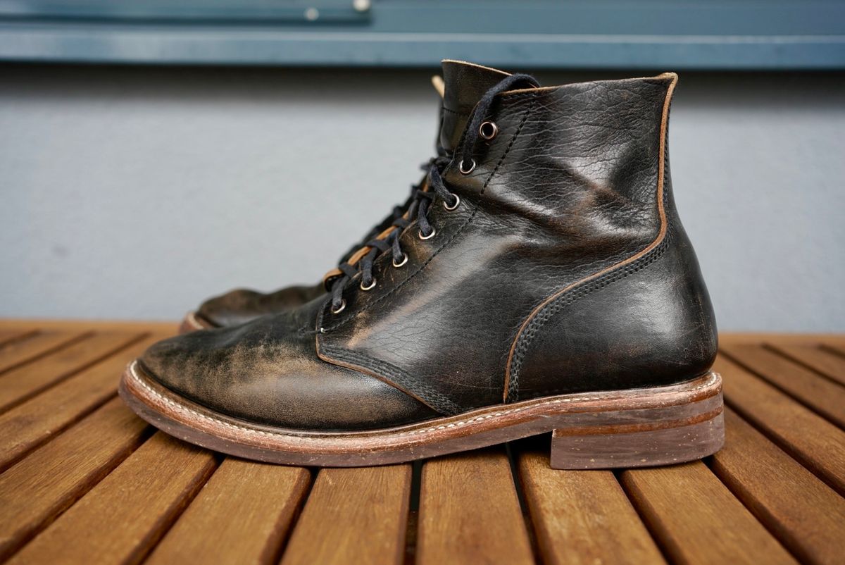 Photo by palletshots on March 1, 2024 of the John Lofgren M-43 Service Shoes in Shinki Black Teacore Horsebutt.