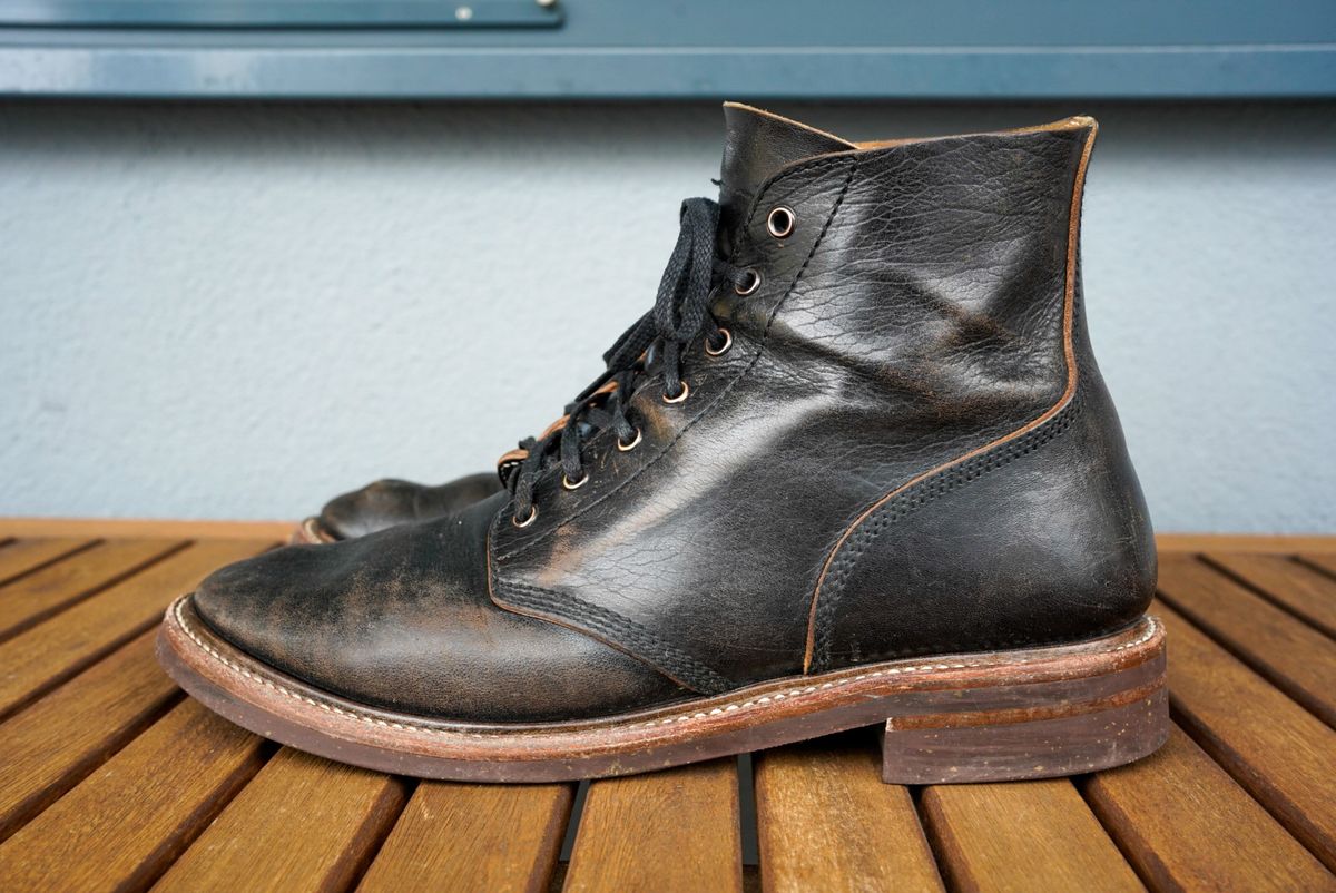 Photo by palletshots on April 1, 2024 of the John Lofgren M-43 Service Shoes in Shinki Black Teacore Horsebutt.