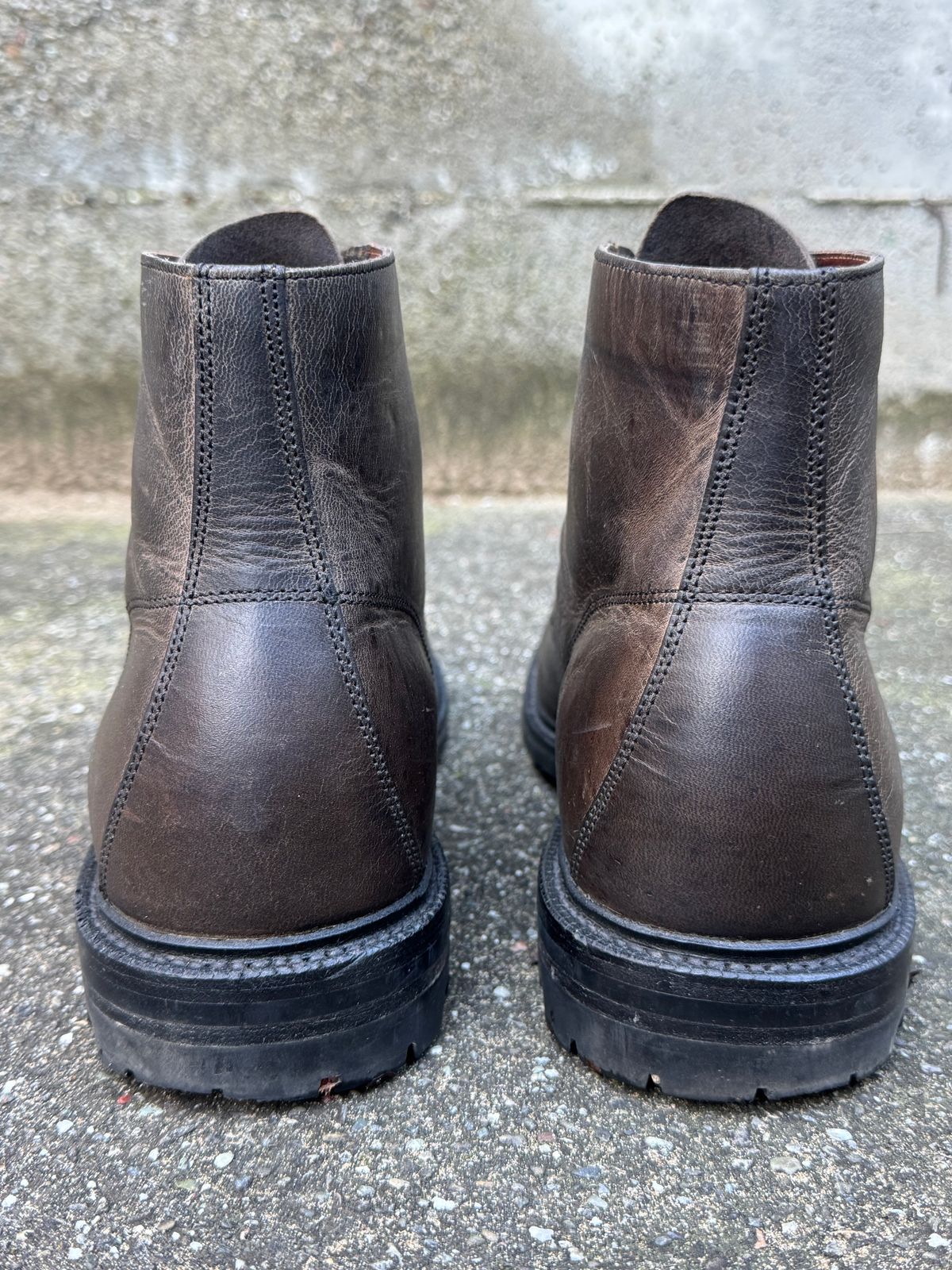 Photo by scottwaves on February 6, 2025 of the Grant Stone Brass Boot in Gallun Charcoal Teton Stag.