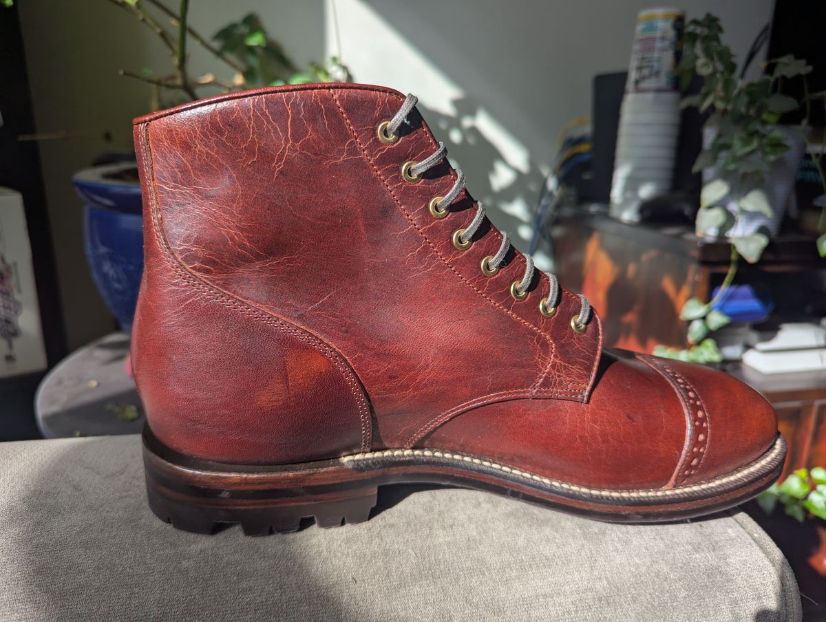 Photo by BigPuddin on October 29, 2024 of the Grant Stone Garrison Boot in Red Waxed Deer.