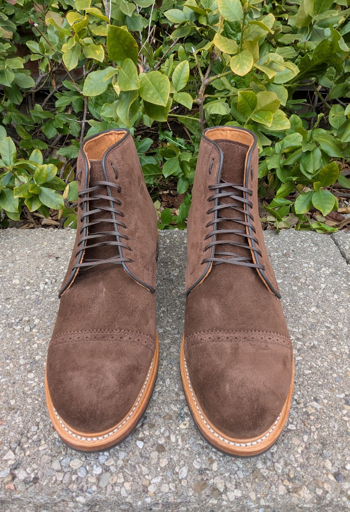 Photo by RoosAndBeavers on November 1, 2025 of the Viberg Derby Boot in C.F. Stead Brown Repello Calf Suede.