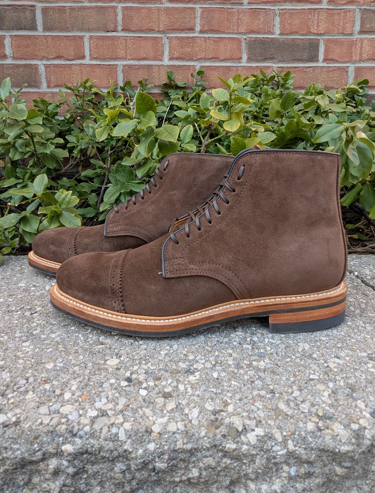 Photo by RoosAndBeavers on November 1, 2025 of the Viberg Derby Boot in C.F. Stead Brown Repello Calf Suede.