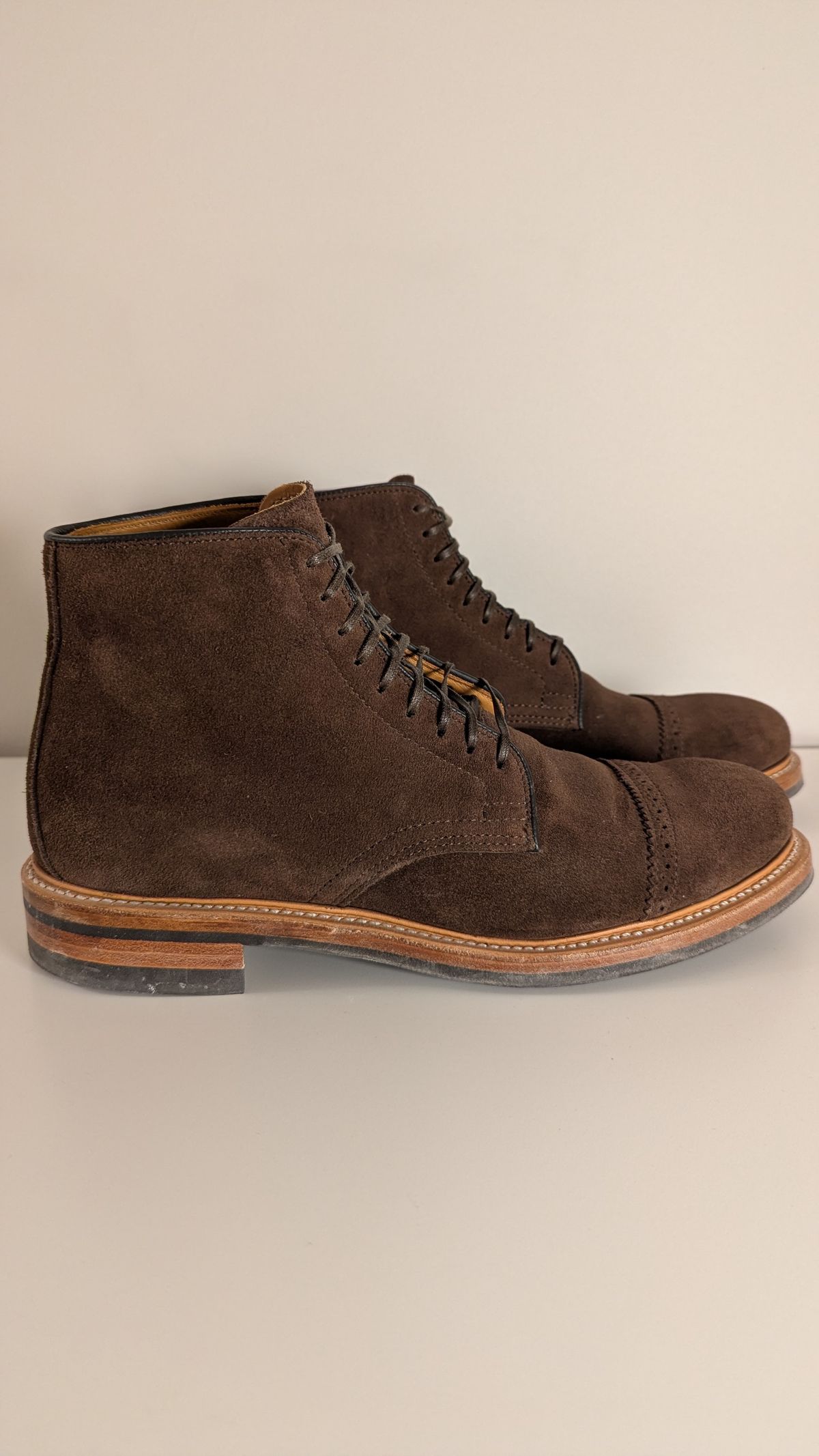 Photo by RoosAndBeavers on January 5, 2026 of the Viberg Derby Boot in C.F. Stead Brown Repello Calf Suede.