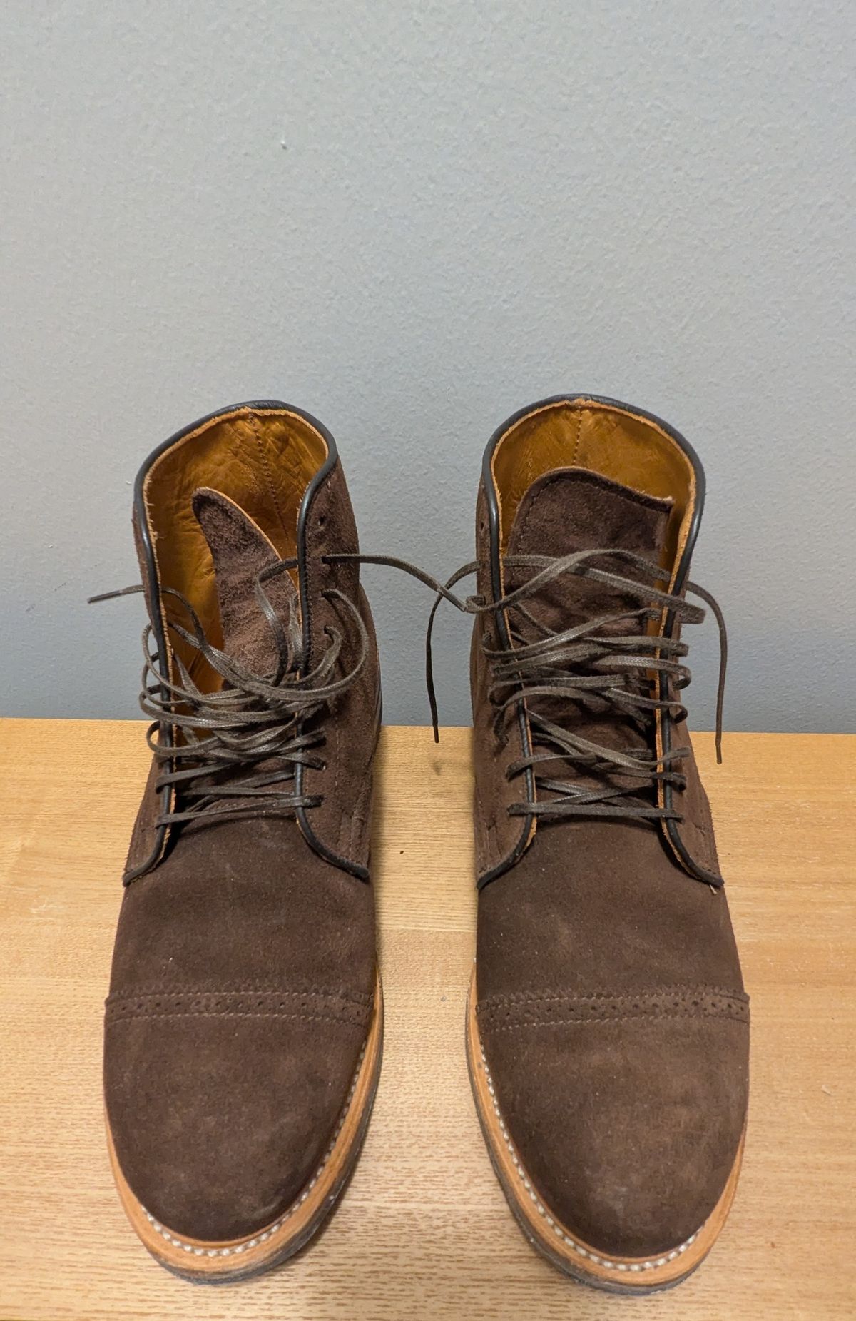 Photo by RoosAndBeavers on February 1, 2026 of the Viberg Derby Boot in C.F. Stead Brown Repello Calf Suede.